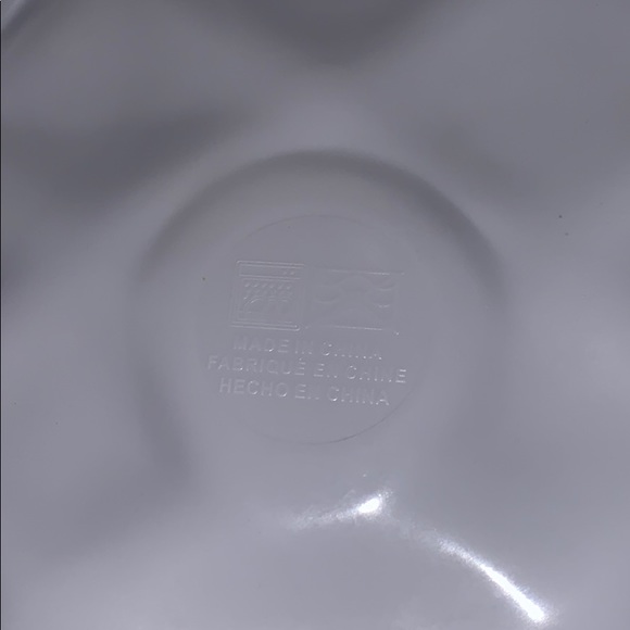 Pineapple Dish/Plastic Tray - Picture 3 of 4